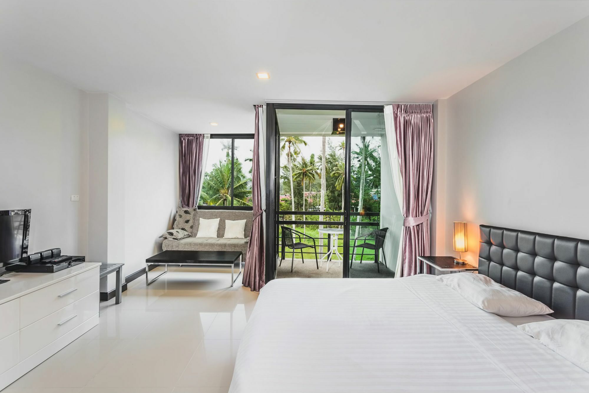 Condo In Bangtao In Kris Condo 402 Phuket Buitenkant foto