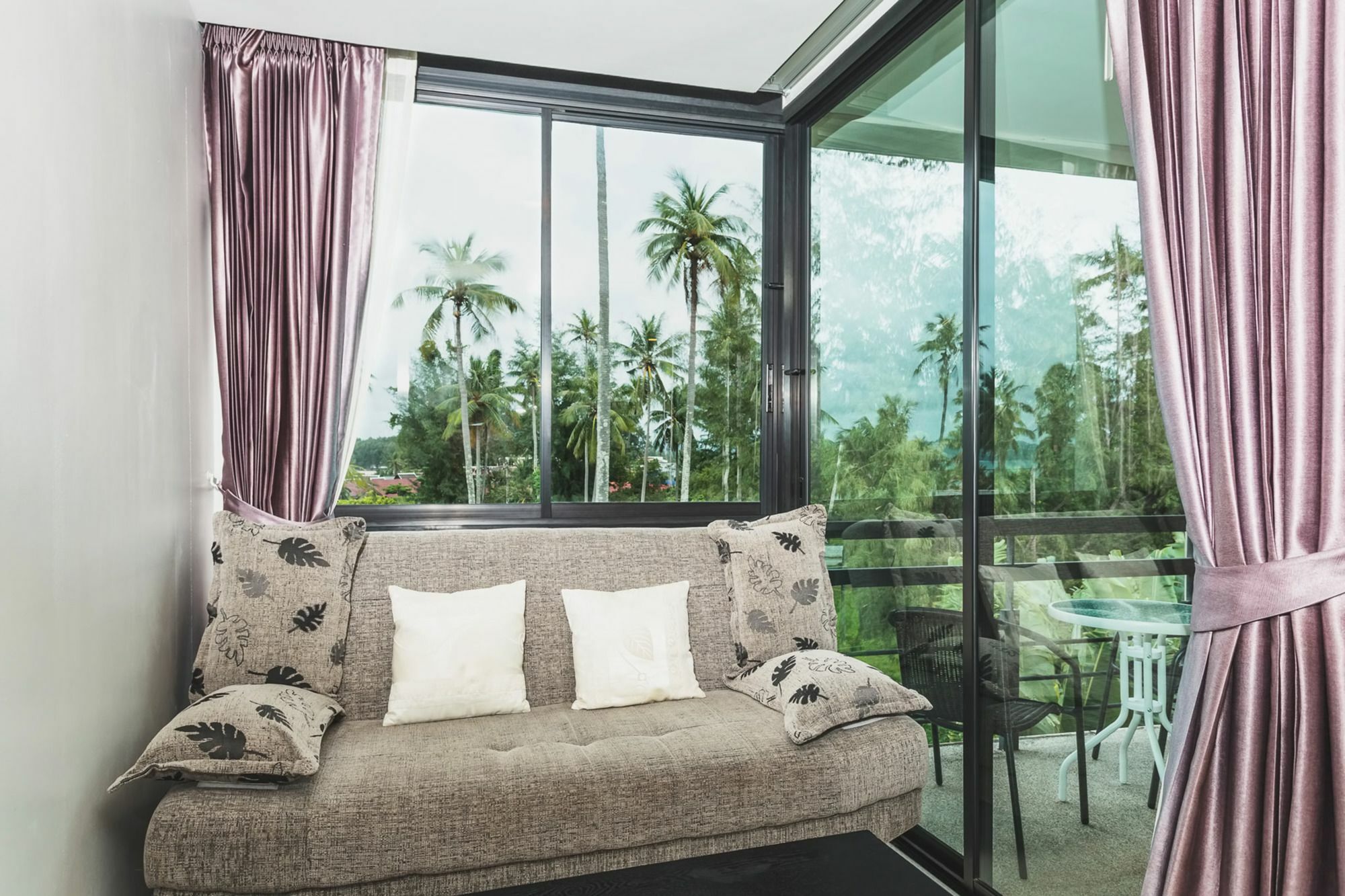 Condo In Bangtao In Kris Condo 402 Phuket Buitenkant foto